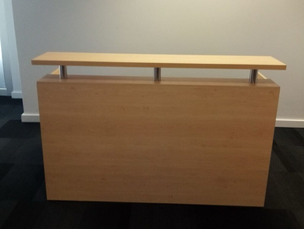 Corporate reception furniture with waiting area seating and front desk
